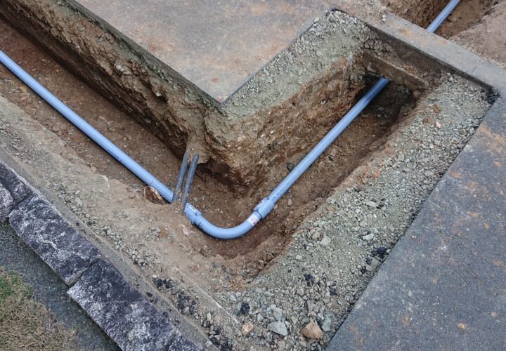 地震に強い埋設配管へ更新するには？ポリエチレン管の特徴と漏水・地盤沈下対策を解説